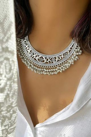 Veena Filigree Choker