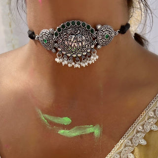Gayatri Filigree Work Choker