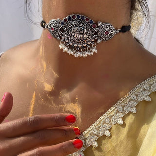 Gayatri Filigree Work Choker