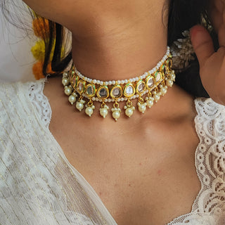 Lajwanti Necklace Set With Maangtika