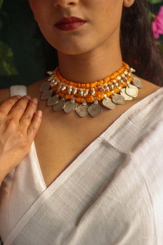 Amodita Coin Choker with Yellow Threads
