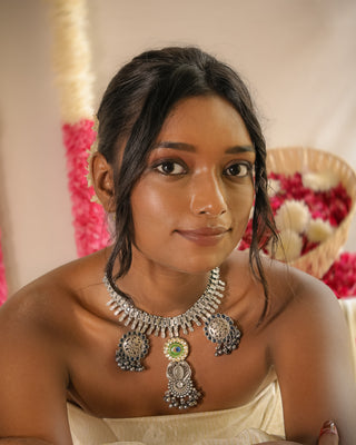 Morpankhi | One of a Kind Kohlapuri Necklace with Mukhtalif Stones