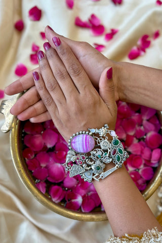 Aashvini - The Statement One of a Kind Wristcuff |  Mukhtalif