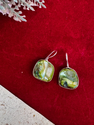 Taru | Mini Stone Work Earrings