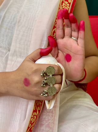 Sikkon Wali Angoothi