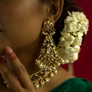 Lajwanti Necklace Set With Maangtika