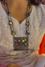 Load image into Gallery viewer, Arzoo Long Necklace Set
