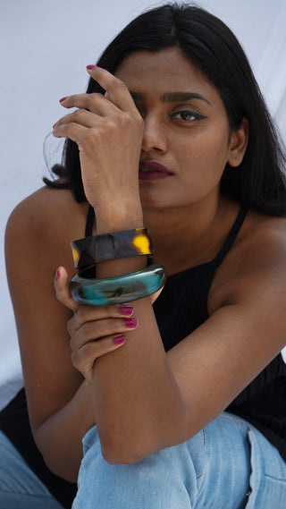 Nahal | Vintage Wooden & Resin Bangle Stack