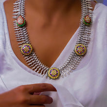 Load image into Gallery viewer, Indira | White Metal Necklaces laden with Polki and Kundan work l Mukhtalif
