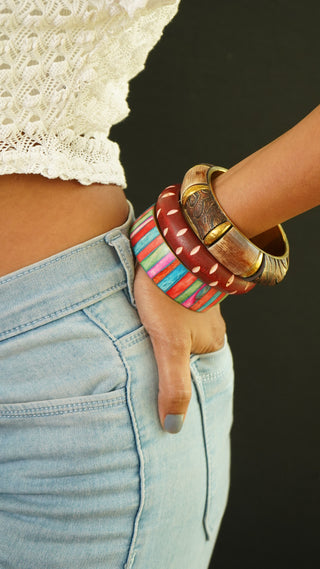 Parisa | Vintage Wooden & Resin Bangle Stack