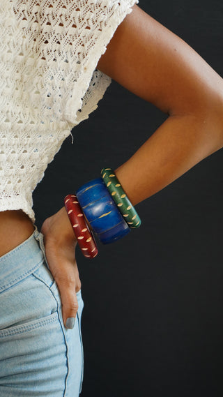 Benazir | Vintage Wooden & Resin Bangle Stack