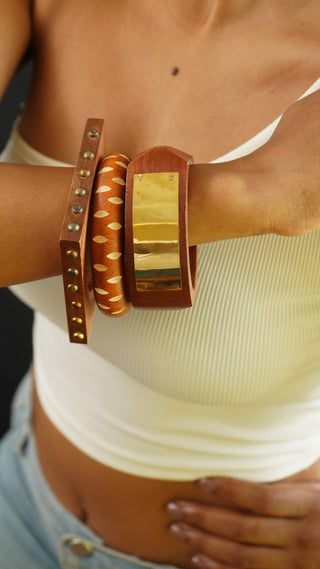 Benazir | Vintage Wooden & Resin Bangle Stack
