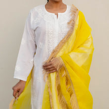 Load image into Gallery viewer, Basanti Dupatta | Yellow Tissue Dupatta with Golden Zari | Kinari 2024
