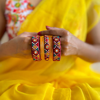 Sunheri Shaam Kutchi & Glass Bangle Stack | JanpathOnline Kutchi Drop July '24