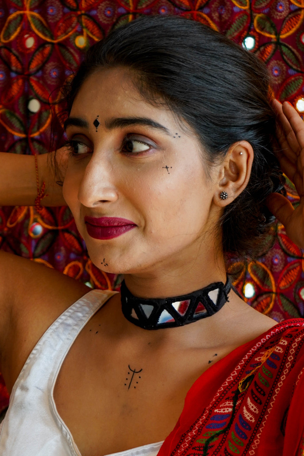 Fauzia Black Fabric Choker