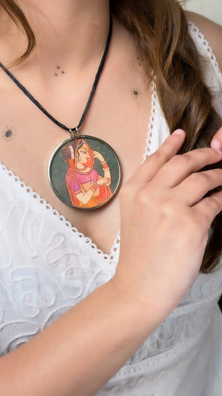 Maharani Pichwai Pendant | Tasveeron Wale Haar