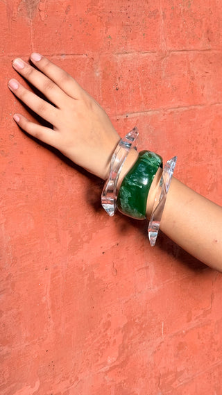 Zaiqa | Vintage Wooden & Resin Bangle Stack