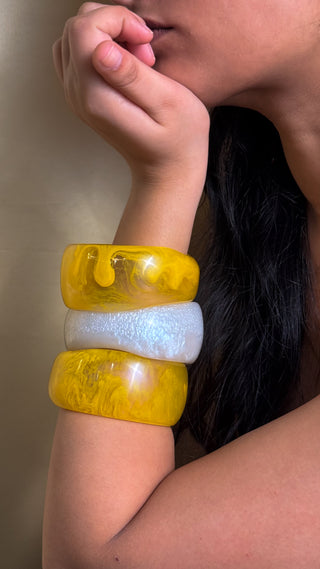 Tuba | Vintage Wooden & Resin Bangle Stack