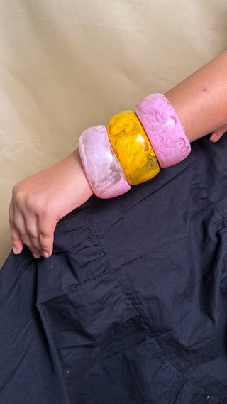 Neena | Vintage Wooden & Resin Bangle Stack