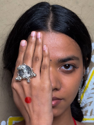 Sikkon Aur Ghunghroo Wale Angoothi - Traditional Lambani Vinte Rings