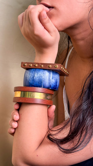 Laleh | Vintage Wooden & Resin Bangle Stack