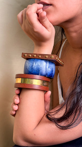 Laleh | Vintage Wooden & Resin Bangle Stack