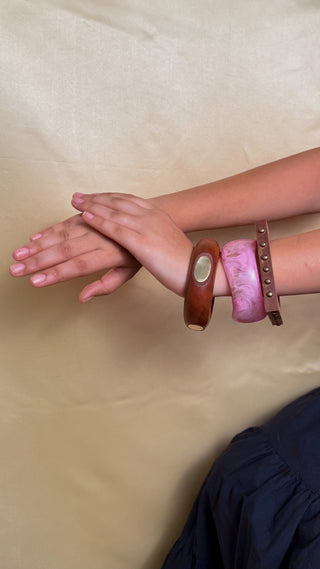 Sarana  | Vintage Wooden & Resin Bangle Stack