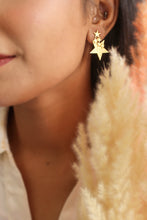 Load image into Gallery viewer, The Star Earrings
