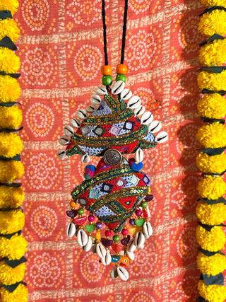 Vedika | Tedhe Medhe | JanpathOnline Patchwork Necklace