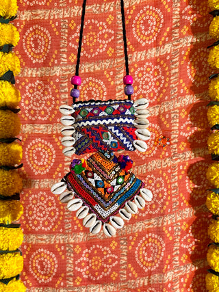 Vedi | Tedhe Medhe | JanpathOnline Patchwork Necklace