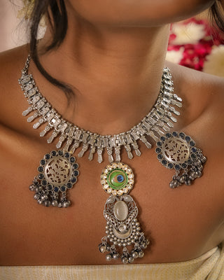 Morpankhi | One of a Kind Kohlapuri Necklace with Mukhtalif Stones