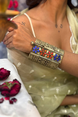 Phool Bhara Afghani Wristcuff | Firdaus Afghan Jewellery by JanpathOnline Dec'24