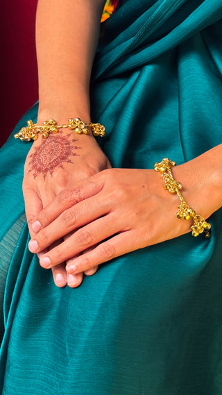 Sunehri Ghunghroo Choodiyan  | Brass Bangles with Ghunghroo Hangings