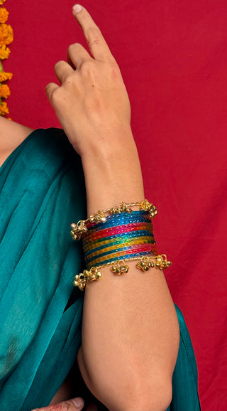 Rangon Ki Jhilmil Stack with Ghunghroo Bangles Stack