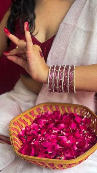 The Sanjh Ki Phoolwari Stack | Lilac Stone Studded Bangles with Pearl Bangles