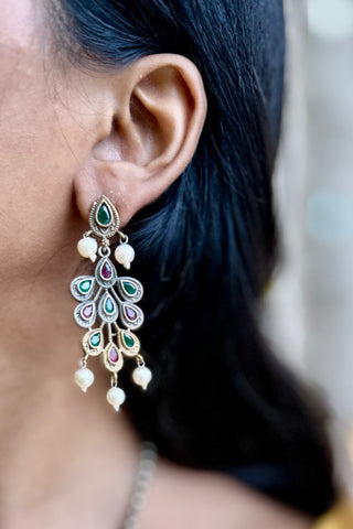 Tanu | One of a Kind Vintage Pendant Necklace with Earrings
