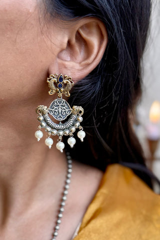 Laali | One of a Kind Vintage Pendant Necklace with Earrings