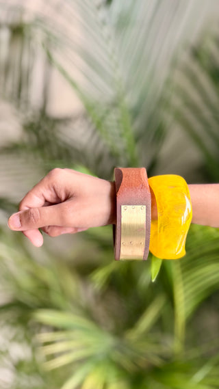 The Sunshine Pair | Vintage Wooden & Resin Bangle Stack