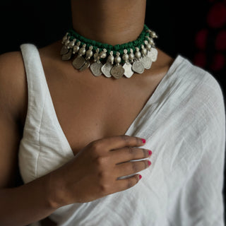 Dhwani Choker