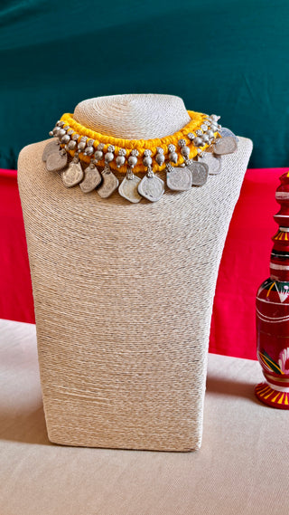 Amodita Coin Choker with Yellow Threads