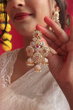 Load image into Gallery viewer, Kalpana Floral Jhumka
