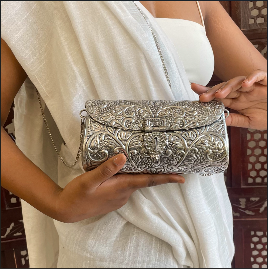 Pure silver clutch purse deals
