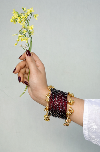 Anaari Maroon Roshna Bangles with Sunehri Ghunghroo Bangles | Rang Barse