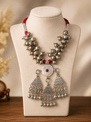 The Gauri Lambani Necklace with Red Threads