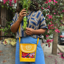 Load image into Gallery viewer, Peeli Tashi Kutchi Bag

