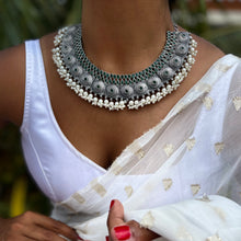 Load image into Gallery viewer, Rajavarana | Shaam Rangeen | Diwali Evening Wear Edit
